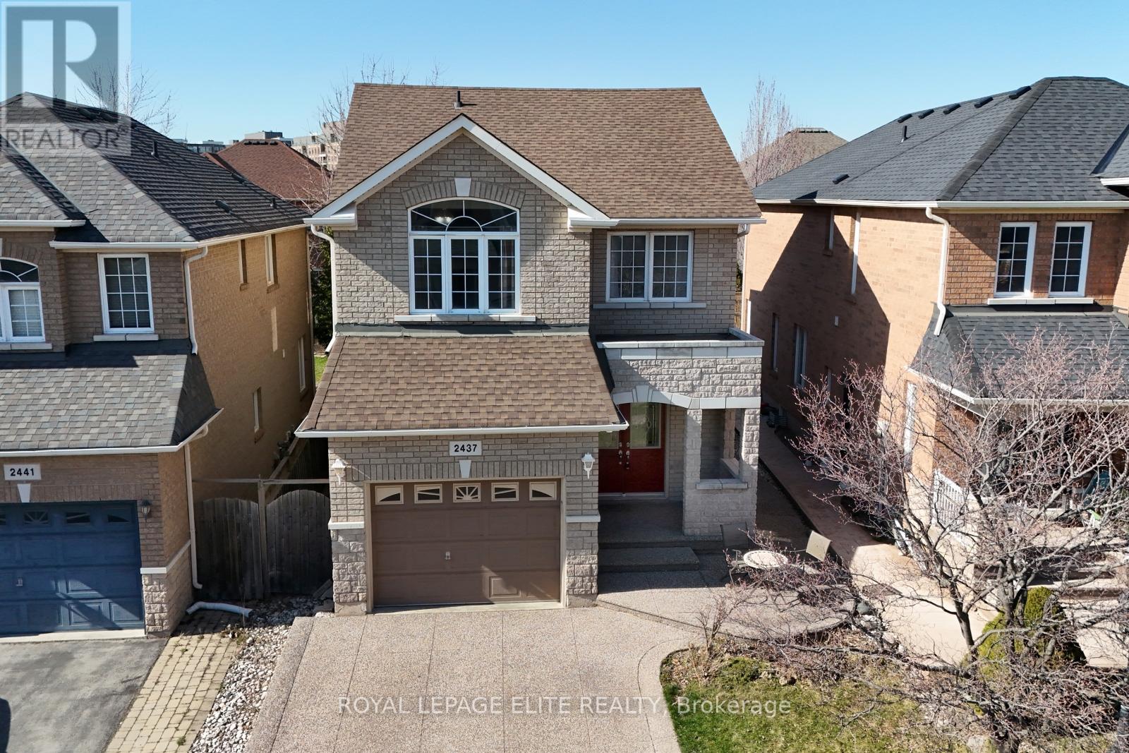 2437 HILDA DRIVE, Oakville, Ontario
