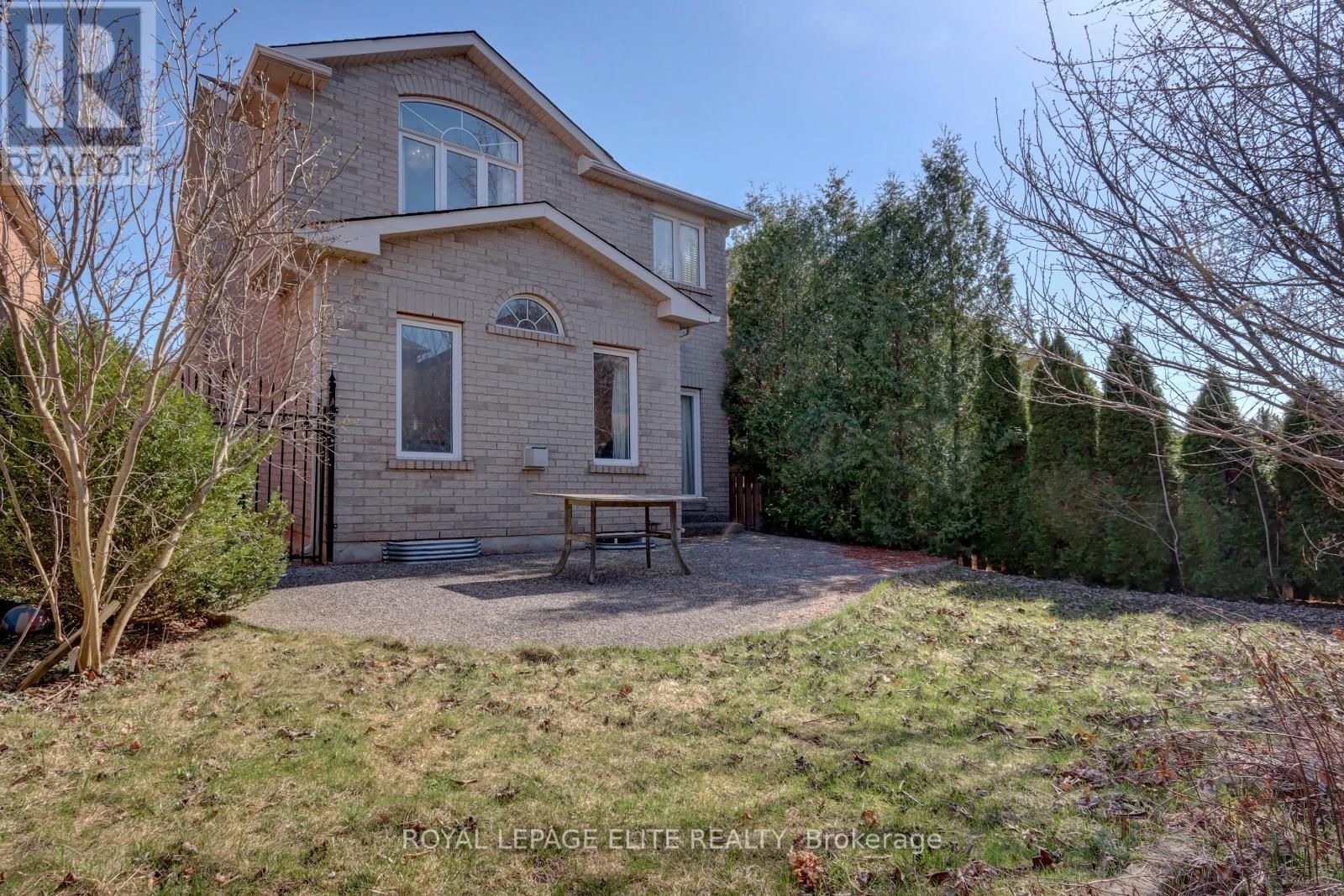 2437 Hilda Drive, Oakville, Ontario  L6H 7N5 - Photo 27 - W13198374