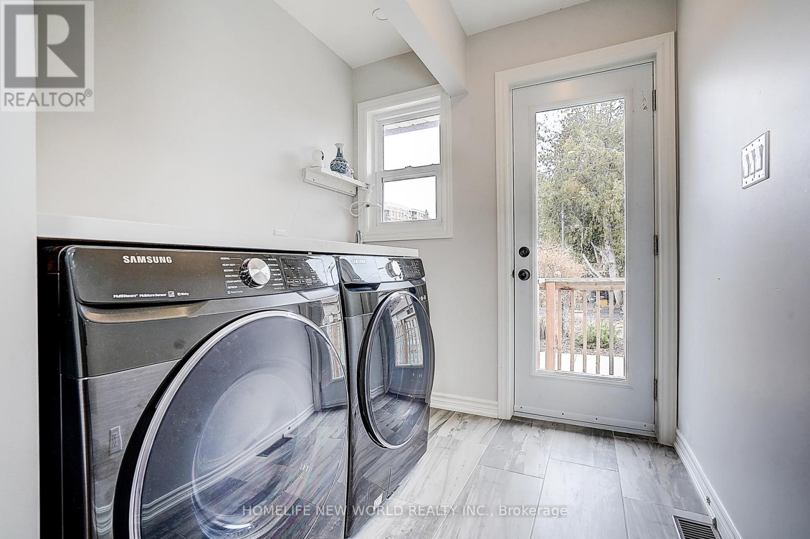 56 Tedder Street, Toronto, Ontario  M6M 4X3 - Photo 24 - W13198758