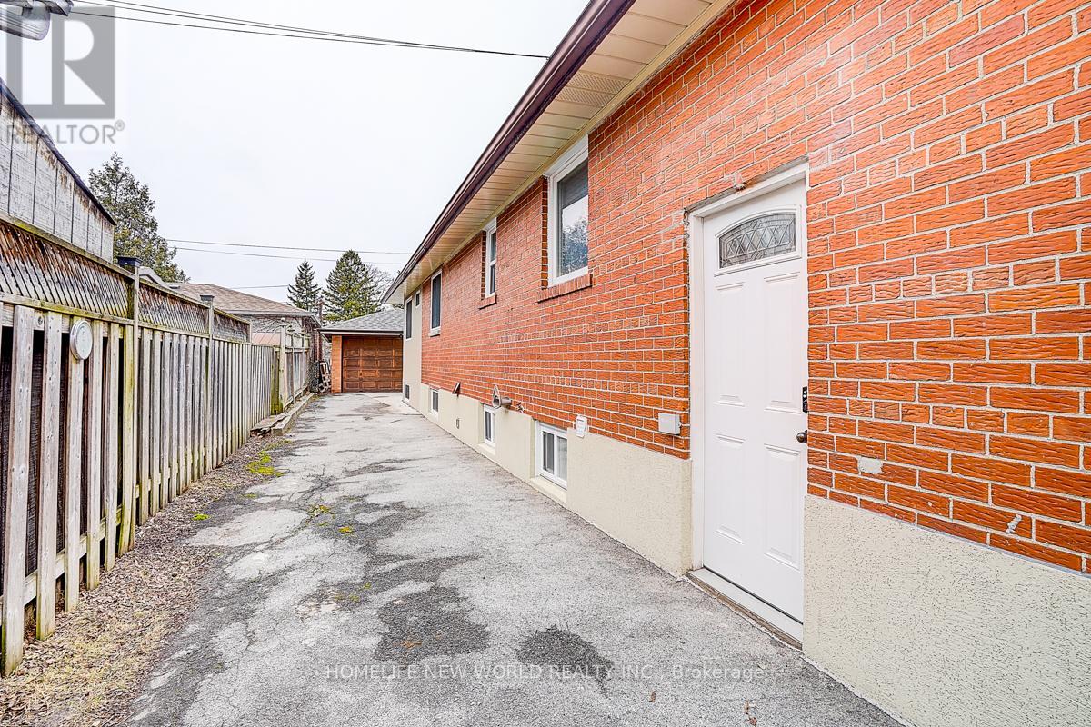 56 Tedder Street, Toronto, Ontario  M6M 4X3 - Photo 3 - W13198758