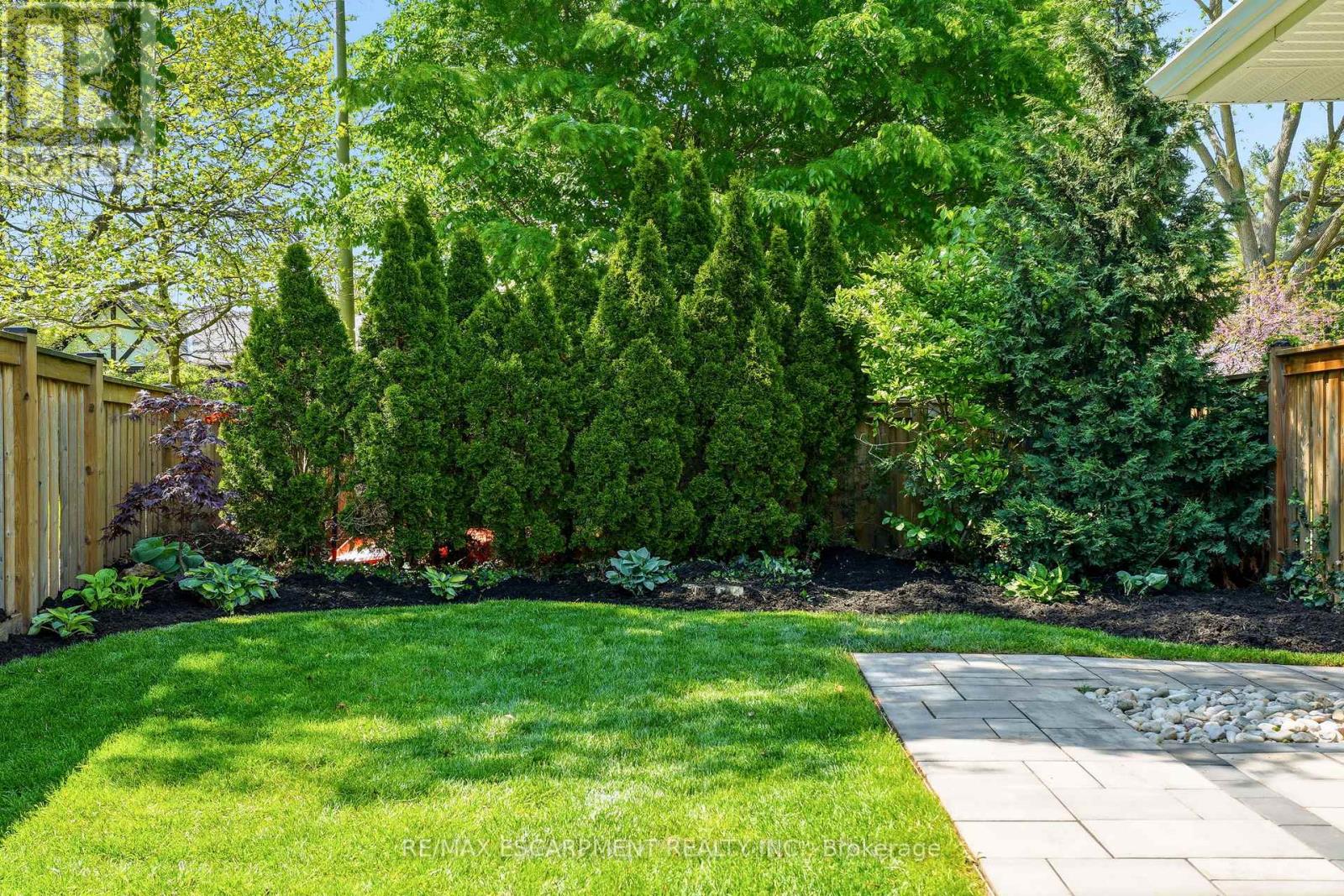 394 Rankin Drive, Burlington, Ontario  L7N 2B5 - Photo 44 - W13198772
