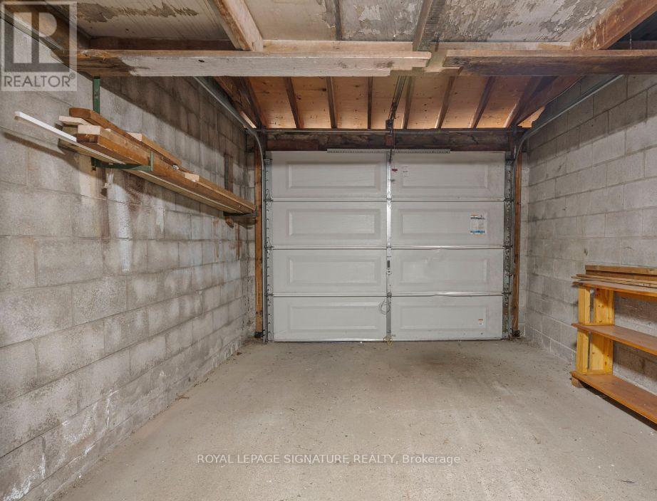 13 Auburn Avenue, Toronto, Ontario  M6H 2L6 - Photo 24 - W13198786