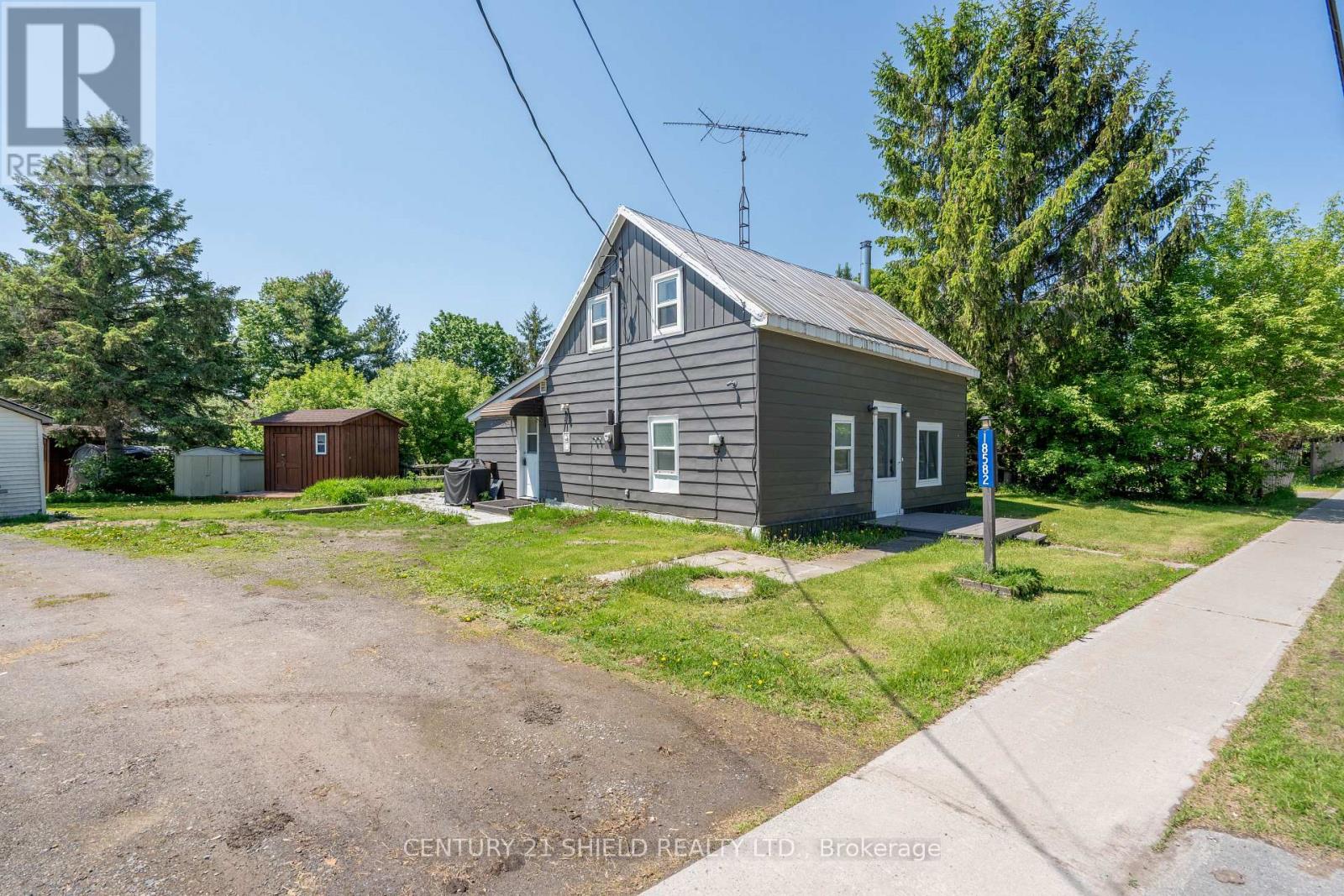18582 DUNDAS STREET S, South Glengarry, Ontario