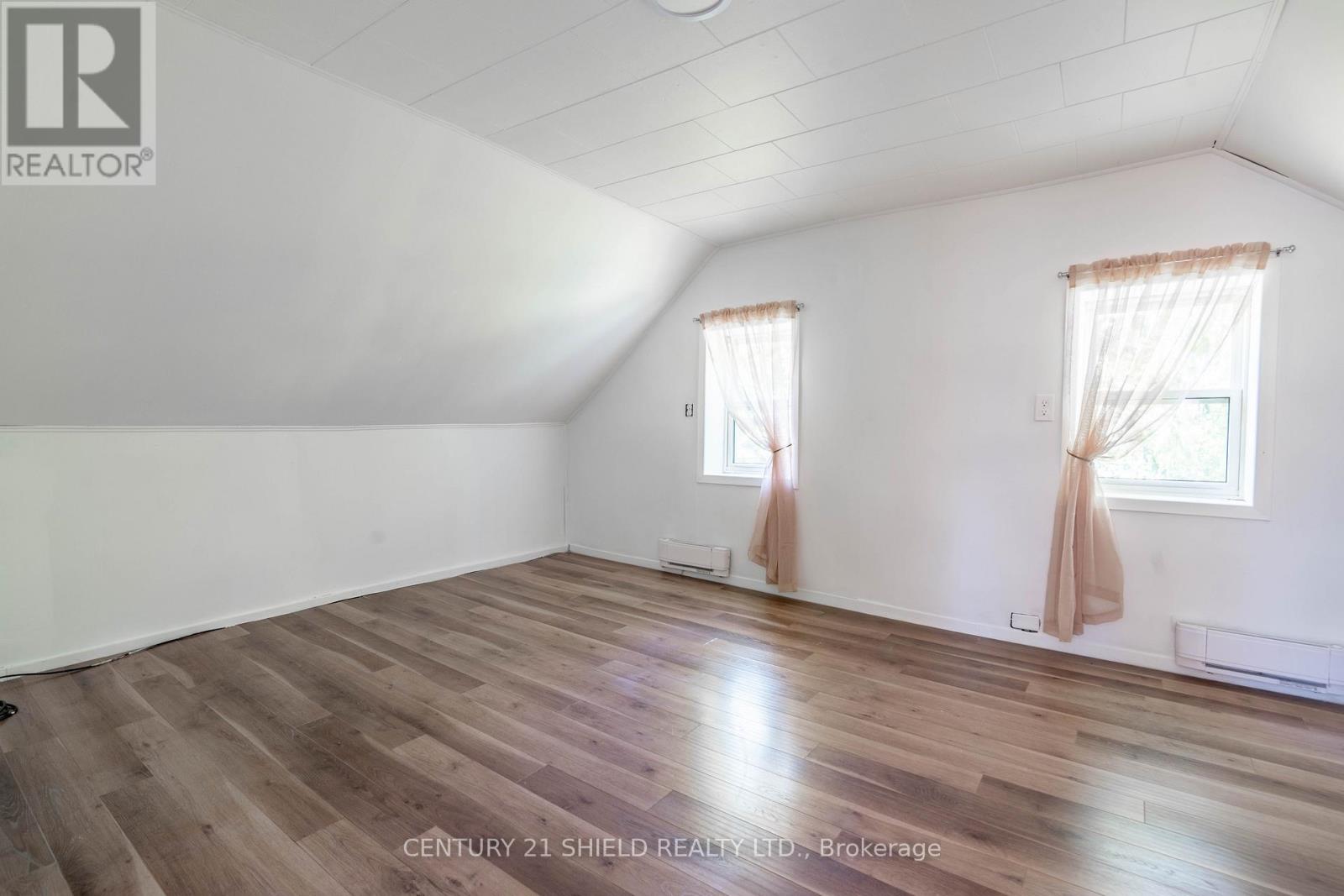 18582 Dundas Street S, South Glengarry, Ontario K0C 1S0 - Photo 16 - X13199226