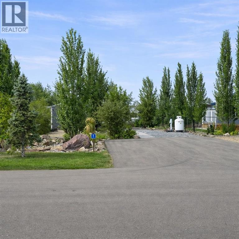 1, 41019 Range Road 11, Rural Lacombe County, Alberta  T0C 1J0 - Photo 1 - A2261754