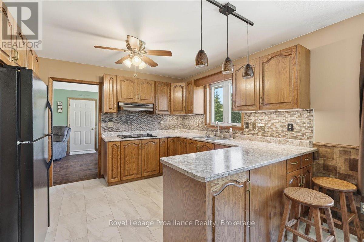 330 Thrasher Road, Belleville, Ontario  K0K 2V0 - Photo 5 - X13199032