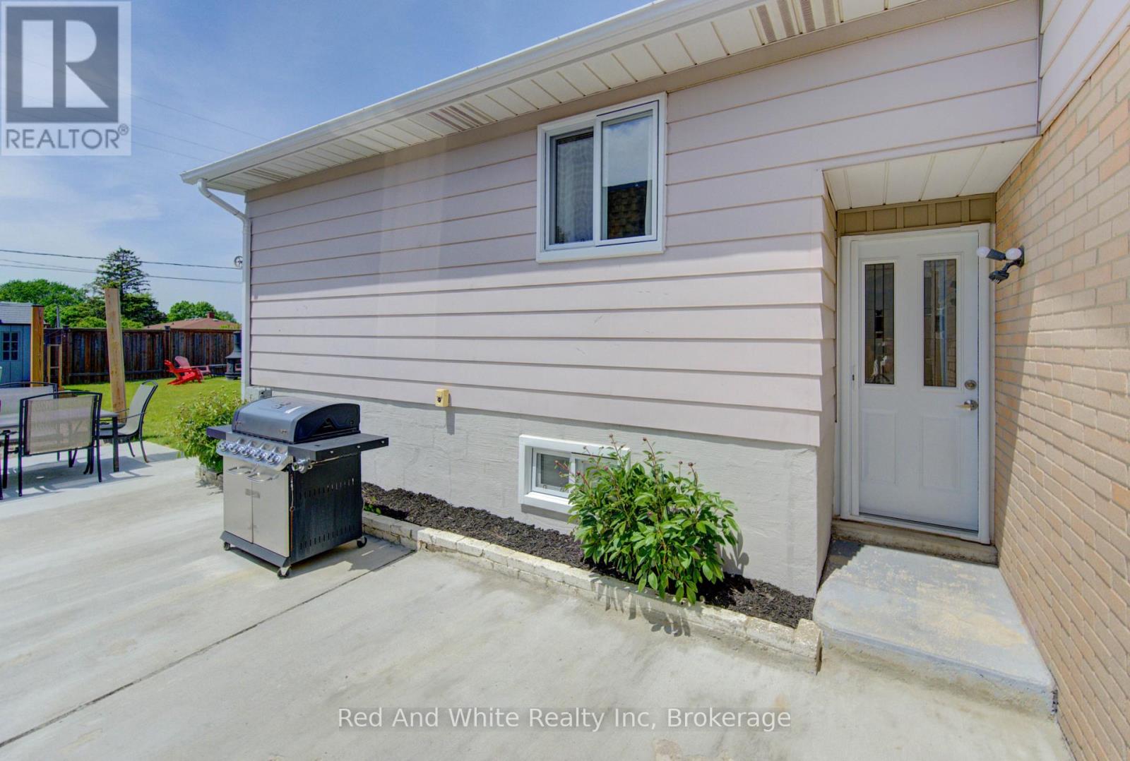 1828 Earlwood Drive, Cambridge, Ontario  N3H 5A3 - Photo 38 - X13200054