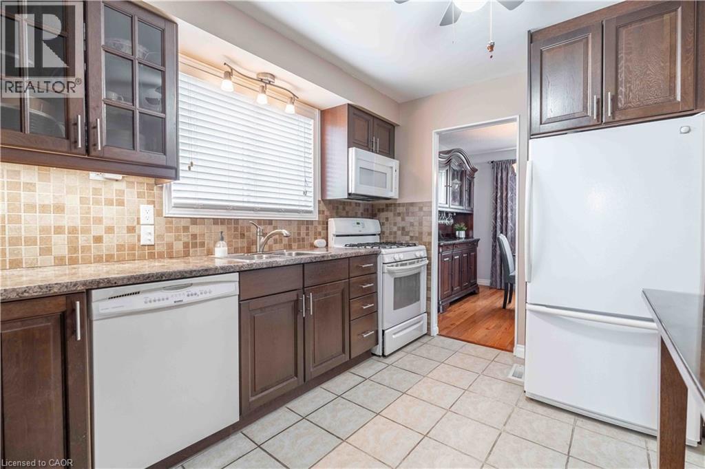 519 Brigadoon Drive, Hamilton, Ontario  L9C 6C9 - Photo 13 - 40824174