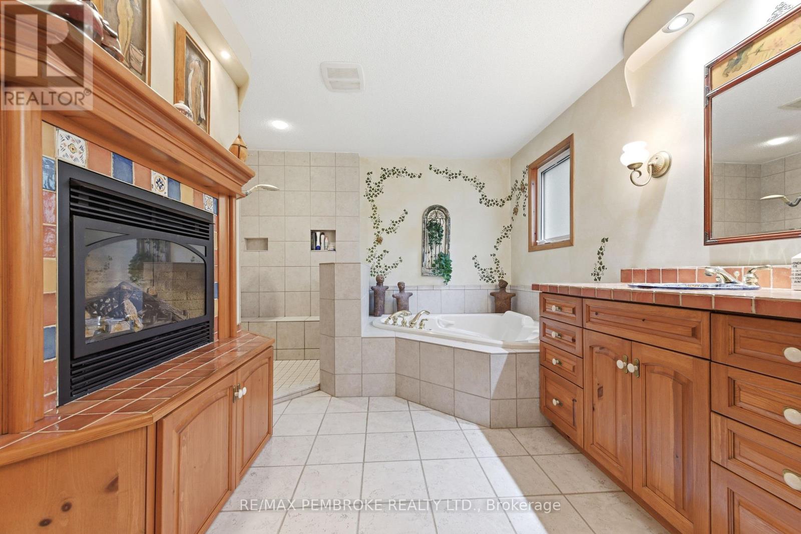 93 Bilsborrow Trail, Petawawa, Ontario K8H 2W8 - Photo 15 - X13199112