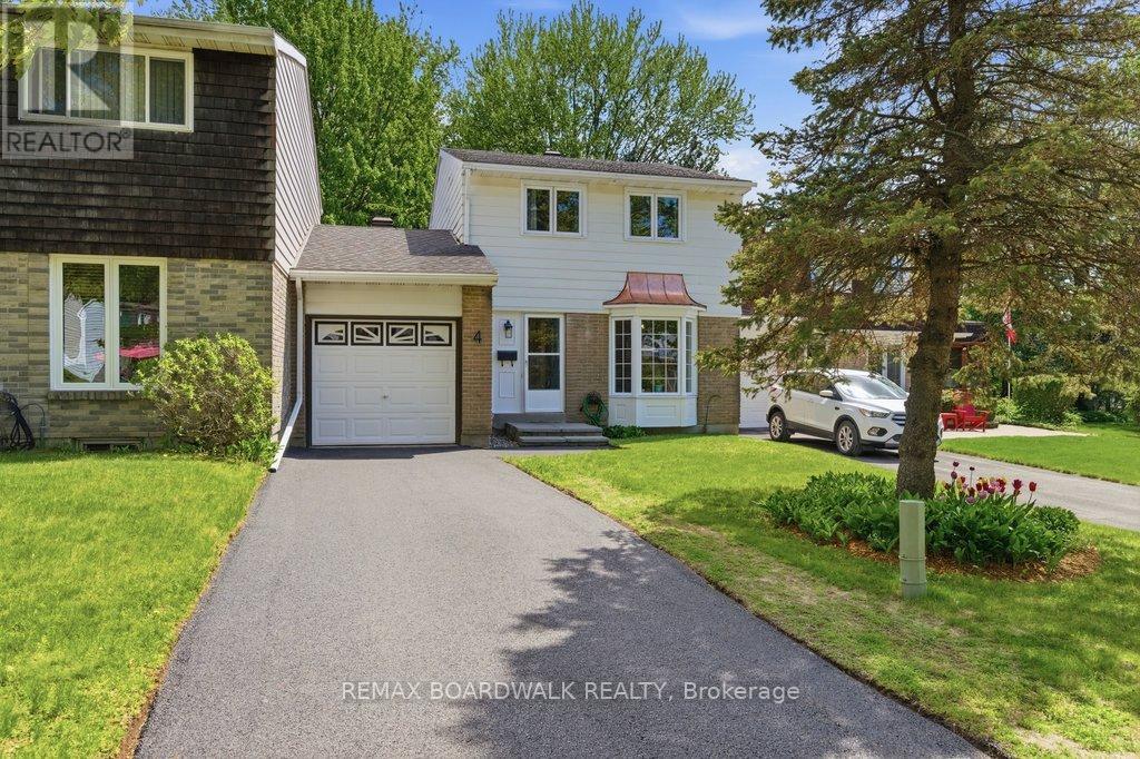 4 GLEN PARK DRIVE, Ottawa, Ontario