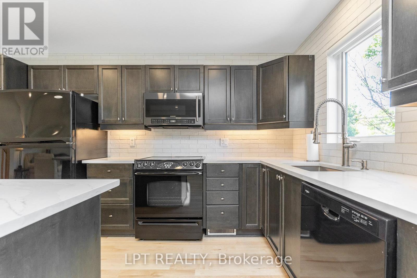 275 Tewsley Drive, Ottawa, Ontario  K1V 0Y6 - Photo 14 - X13198956
