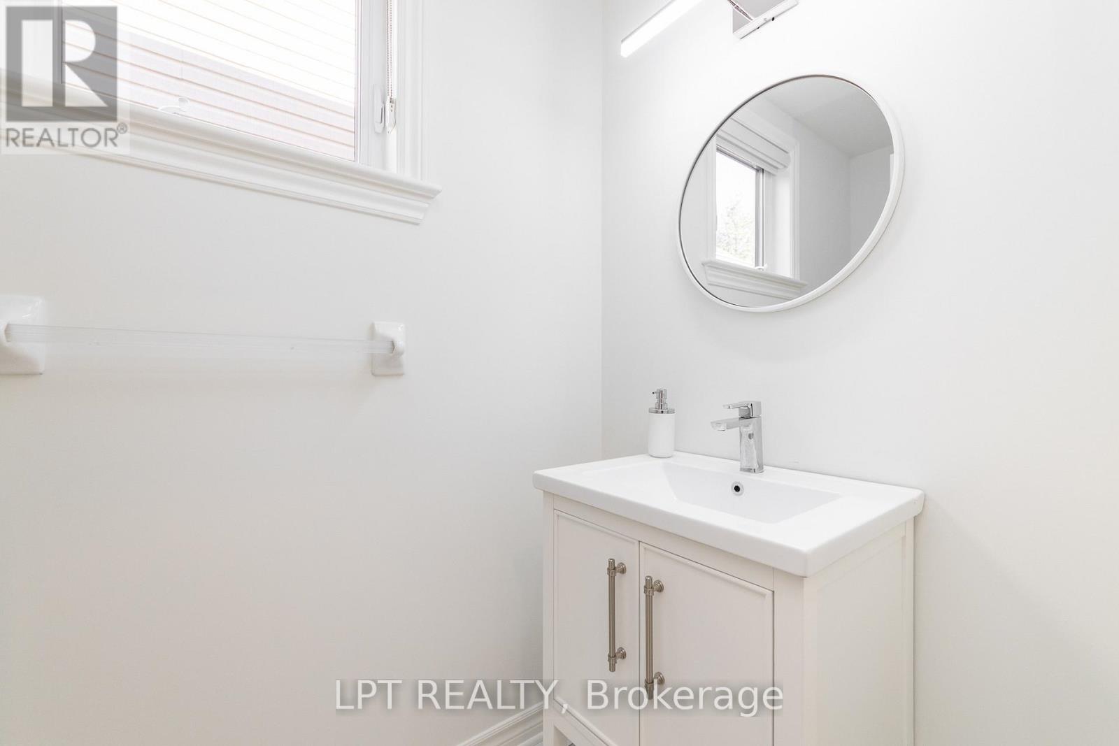 275 Tewsley Drive, Ottawa, Ontario  K1V 0Y6 - Photo 5 - X13198956