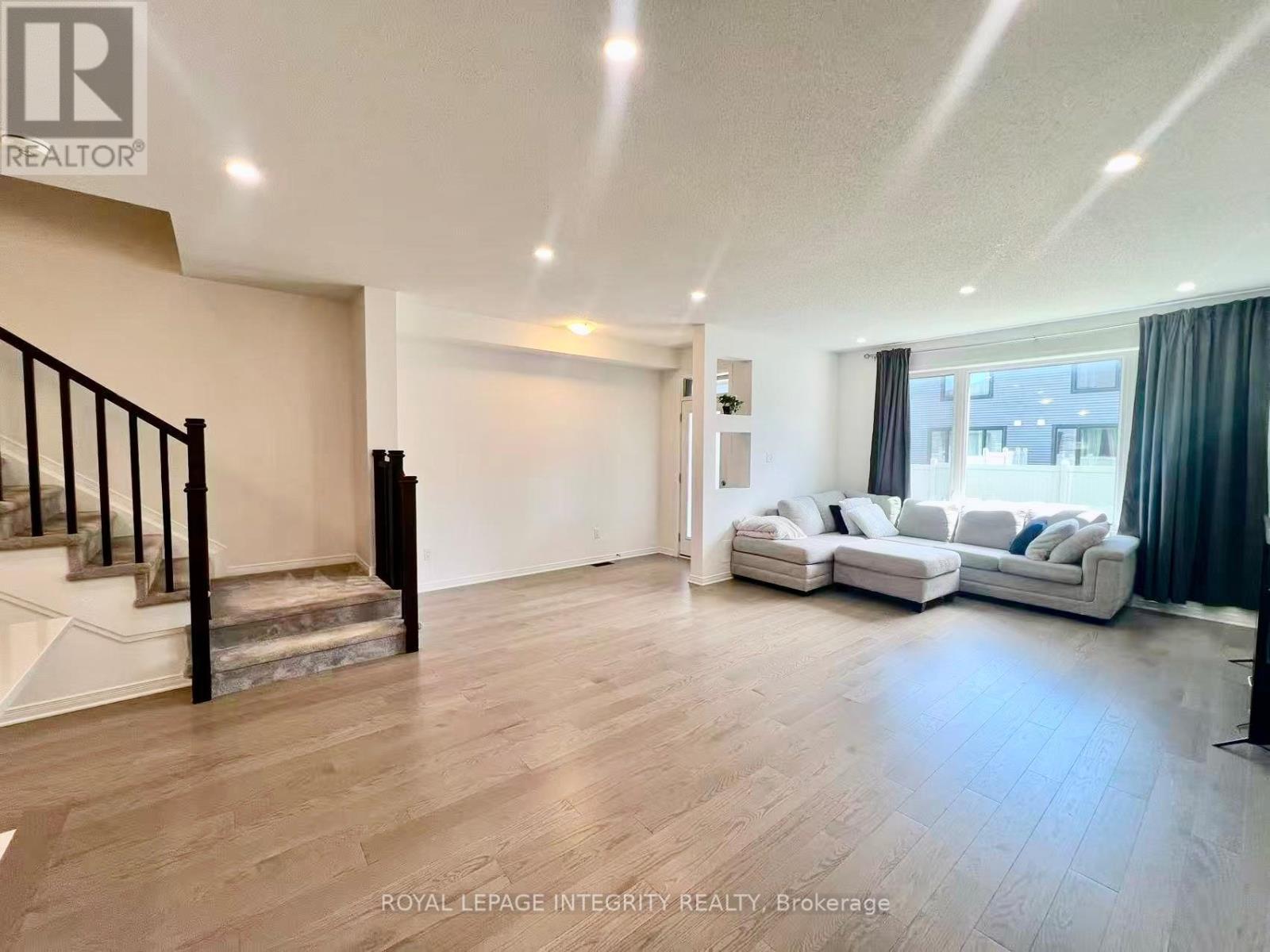 874 Paseana Place, Ottawa, Ontario  K2V 0P5 - Photo 12 - X13200110