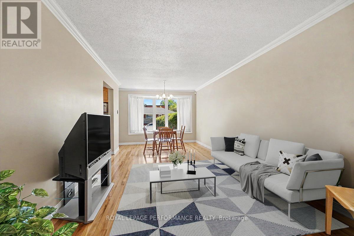 615 Quebec Street, Ottawa, Ontario  K1K 0Z4 - Photo 3 - X13200594
