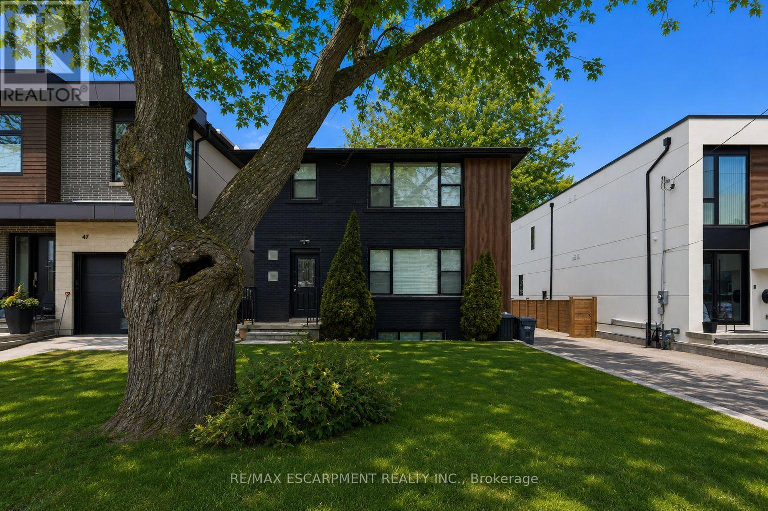 43 Broadview Avenue, Mississauga, Ontario  L5H 2S8 - Photo 30 - W13069906