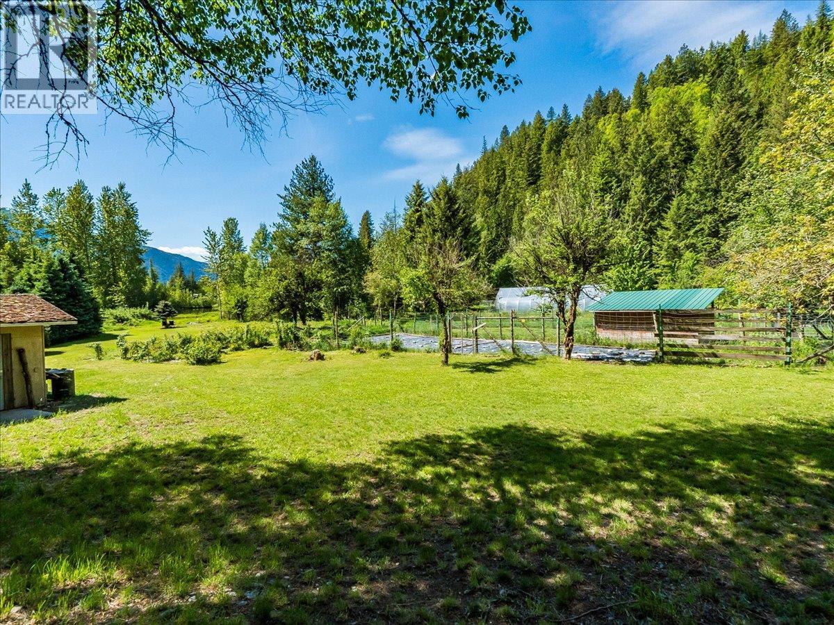 2209 Jenisa Road, Tarrys, British Columbia V1N 4P1 - Photo 6 - 10388932