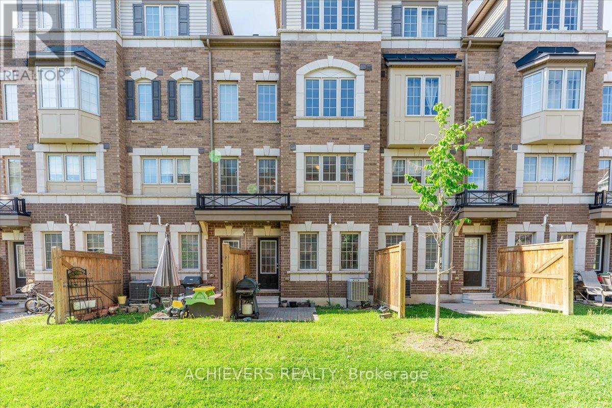 35 Glenstal Path, Oshawa, Ontario  L1L 0L2 - Photo 38 - E13180308