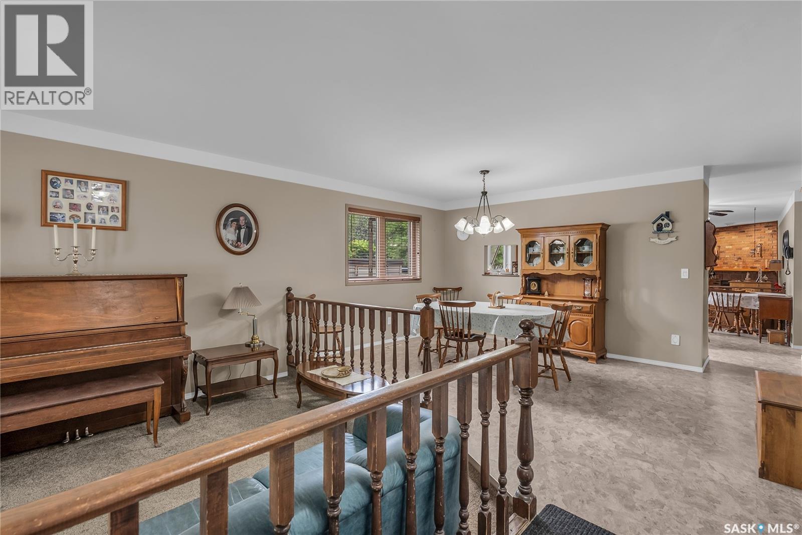 231 Benesh Crescent, Saskatoon, Saskatchewan  S7K 6L5 - Photo 6 - SK037153
