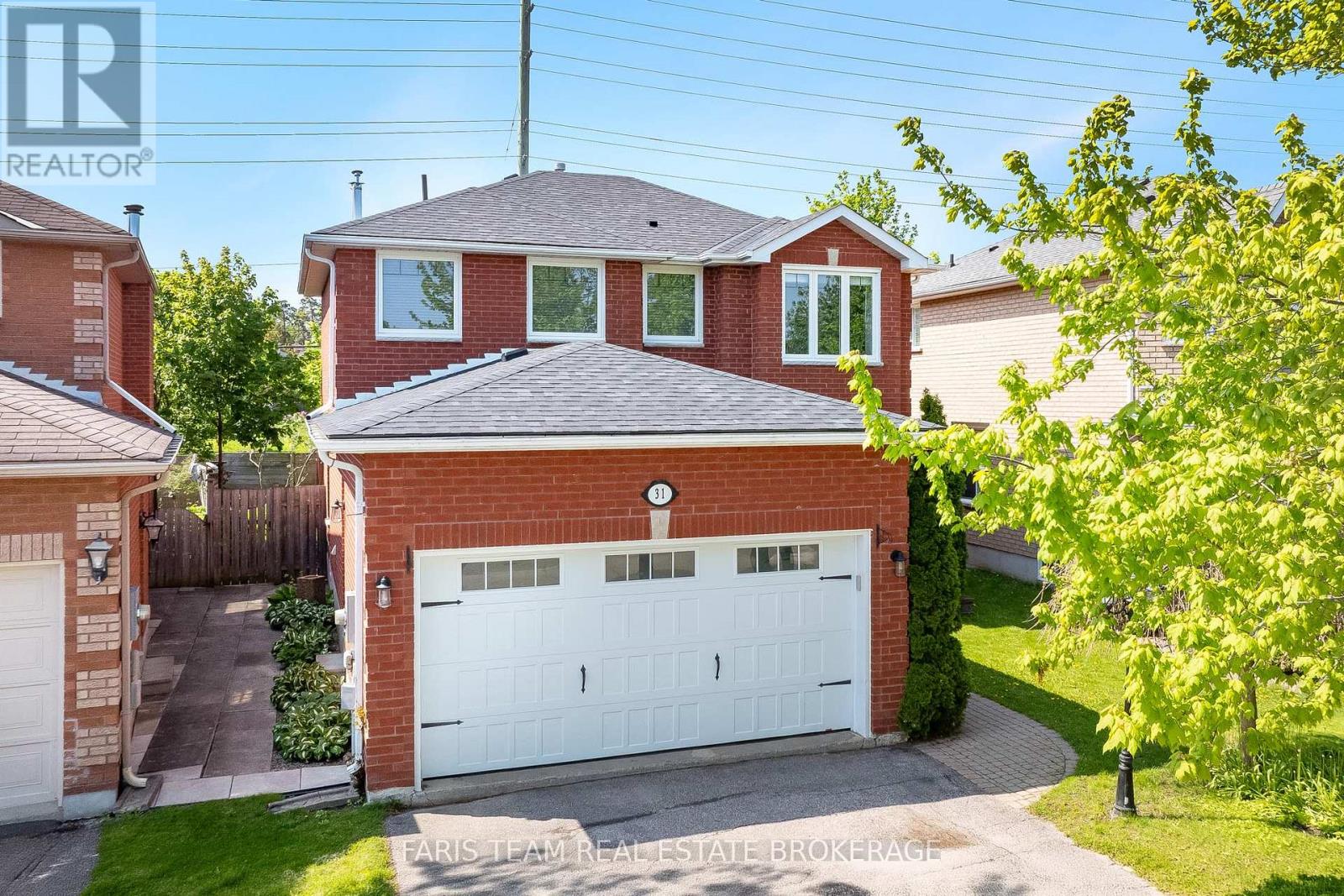 31 ETHERINGTON CRESCENT, Barrie, Ontario