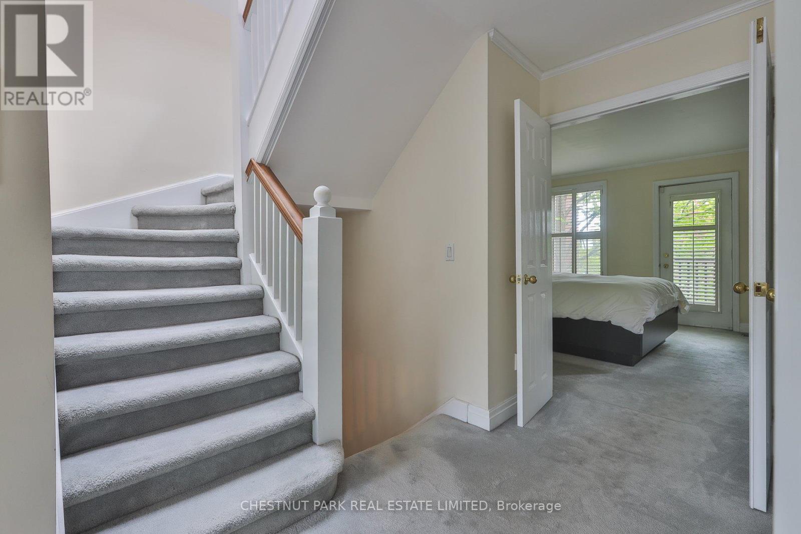 97 Farnham Avenue, Toronto, Ontario  M4V 1H6 - Photo 27 - C13199302