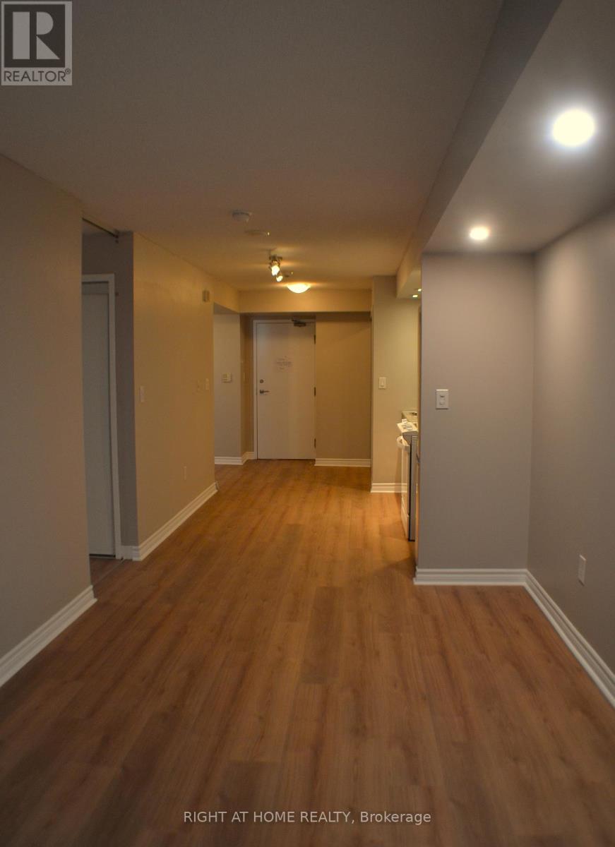 1005 - 25 Telegram Mews, Toronto, Ontario  M5V 3Z1 - Photo 9 - C13199624