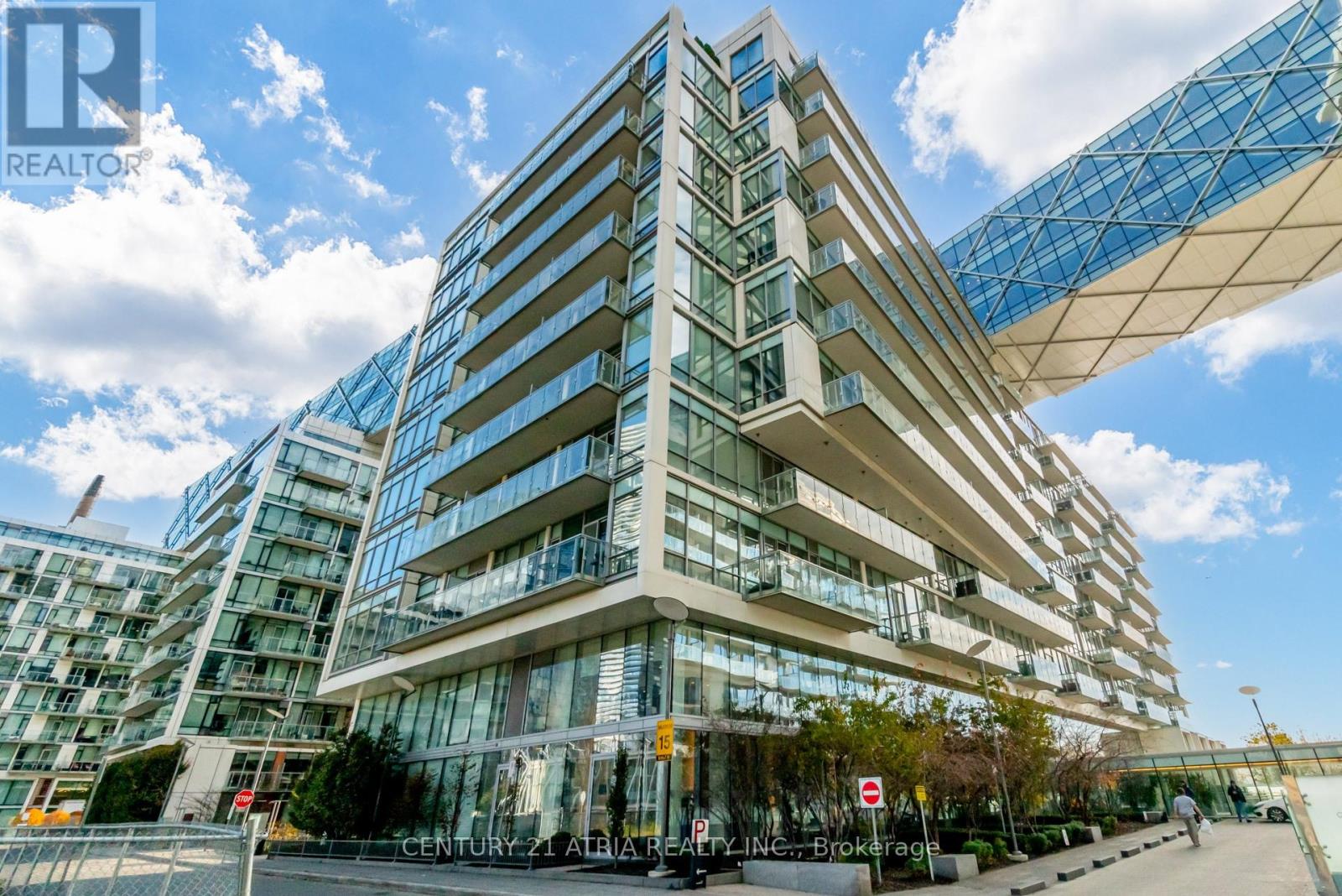 310 - 29 Queens Quay E, Toronto, Ontario  M5E 0A5 - Photo 2 - C13199766