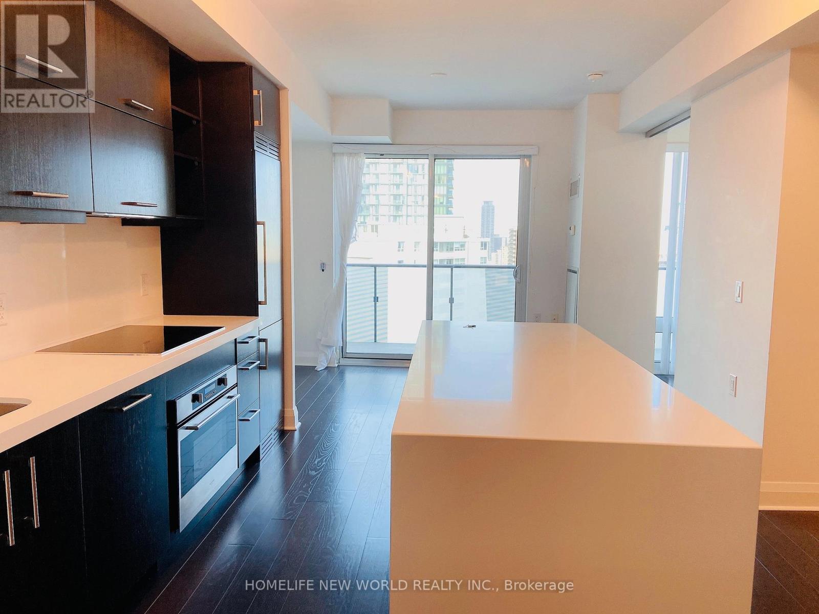 2311 - 1080 Bay Street, Toronto, Ontario  M5S 0A6 - Photo 4 - C13199910