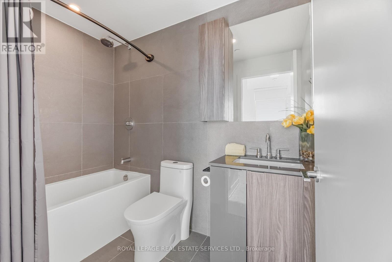 2316 - 35 Mercer Street, Toronto, Ontario  M5V 1H2 - Photo 17 - C13200026