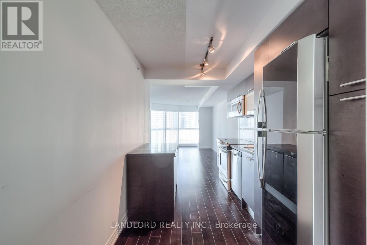 1816 - 386 Yonge Street, Toronto, Ontario  M5B 0A5 - Photo 6 - C13200076