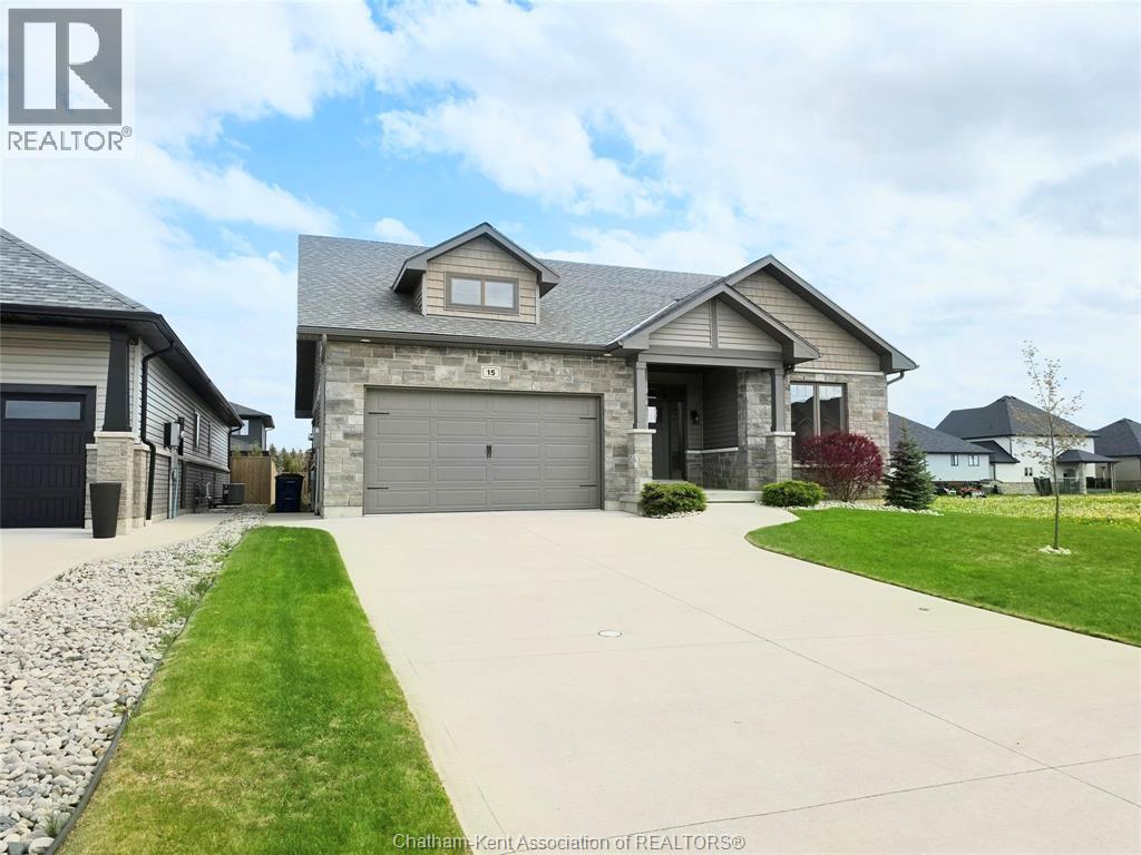15 Sienna Court, Chatham, Ontario  N7M 0R9 - Photo 3 - 26004740