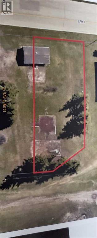 1107 7th Avenue West, Beaverlodge, Alberta  T0H 0C0 - Photo 1 - A2235753