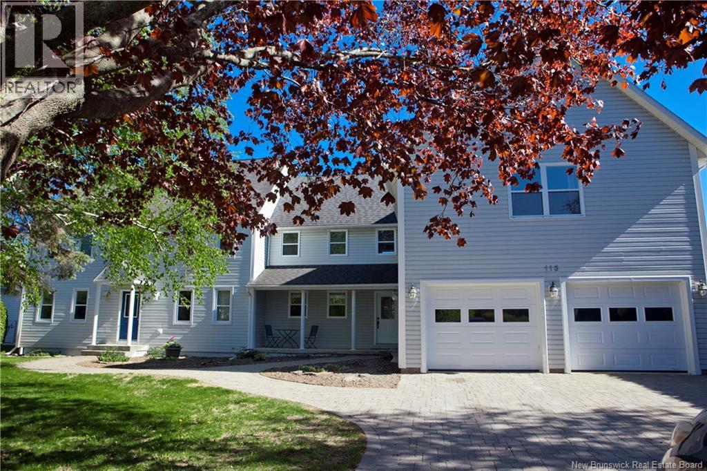 113 Kirkpatrick Street, Woodstock, New Brunswick  E7M 2A4 - Photo 2 - NB140390