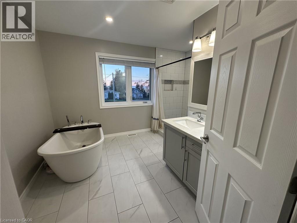 25555 Maple Beach Road, Brock, Ontario  L0K 1A0 - Photo 11 - 40825687