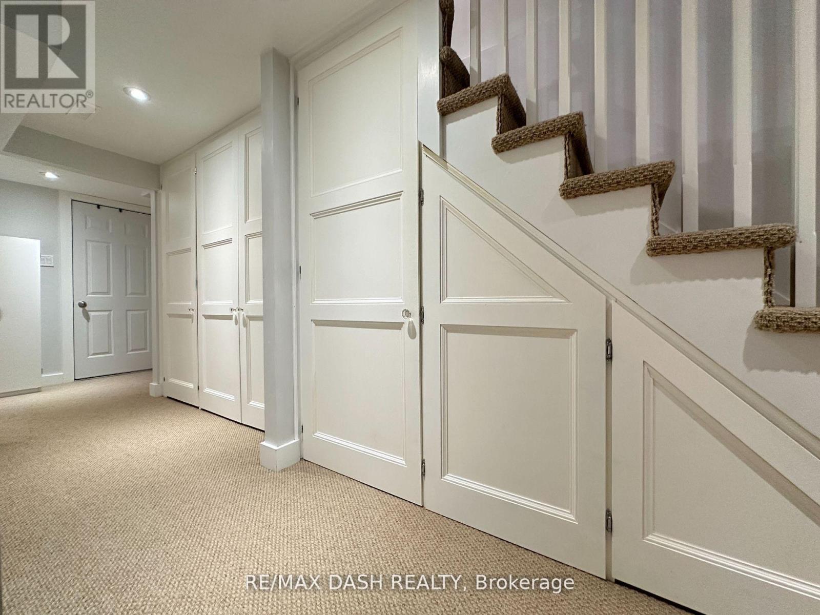 24 Berkshire Avenue, Toronto, Ontario  M4M 2Z6 - Photo 42 - E13199726