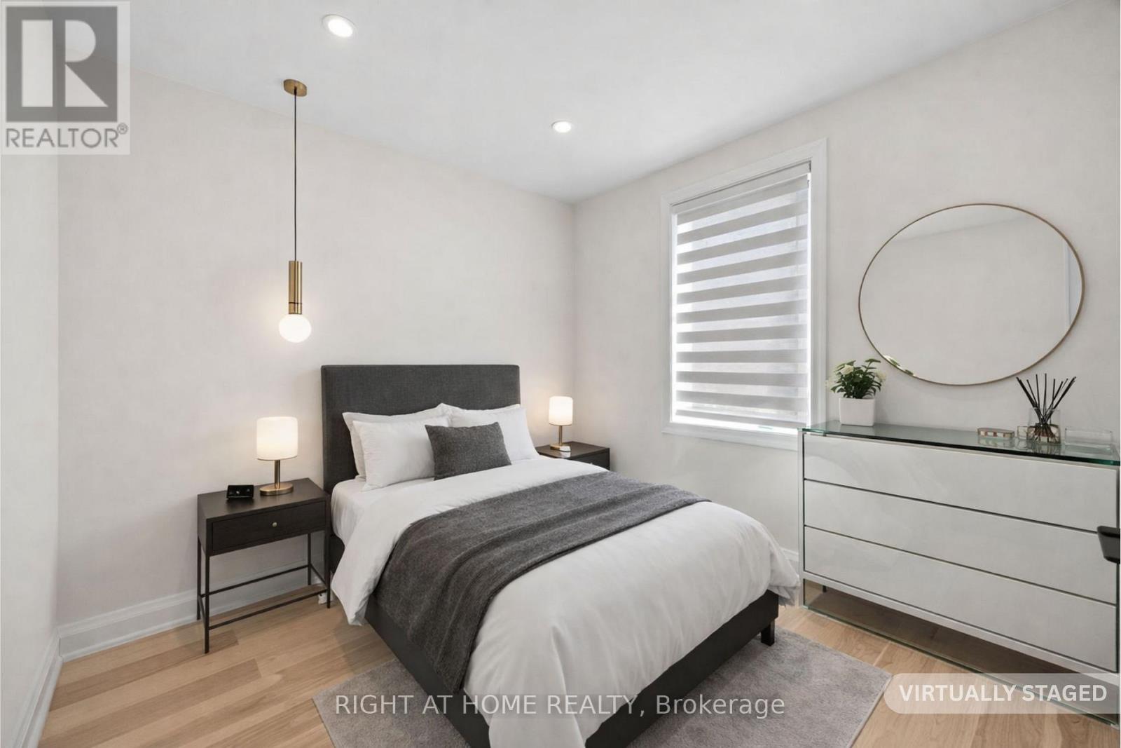 961 Victoria Park Avenue, Toronto, Ontario  M4B 2J4 - Photo 17 - E13199880