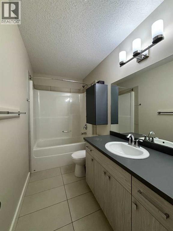 12605 102a Street, Grande Prairie, Alberta  T8V 6S2 - Photo 9 - A2314534