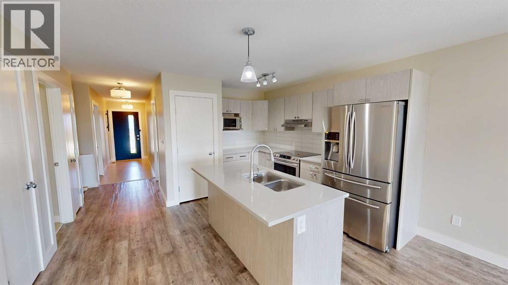 12605 102a Street, Grande Prairie, Alberta  T8V 6S2 - Photo 4 - A2314534