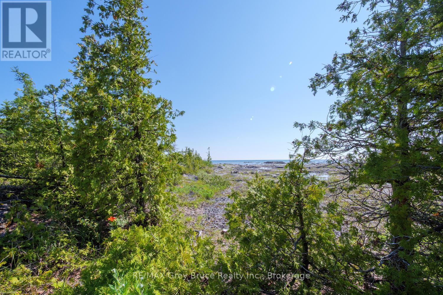 159 Zorra Drive, Northern Bruce Peninsula, Ontario  N0H 2R0 - Photo 36 - X12732682
