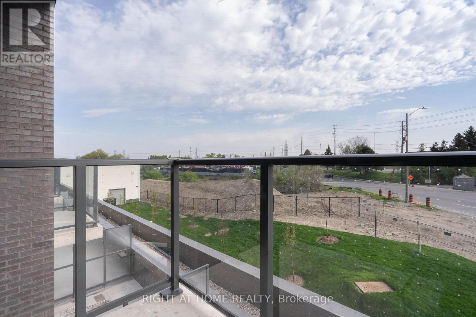 0309 - 10 Flavelle Trail, Vaughan, Ontario  L4L 1V8 - Photo 23 - N13199280