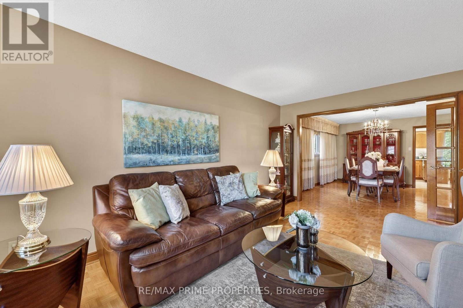 15 Jimston Drive, Markham, Ontario  L3R 6S4 - Photo 7 - N13199902