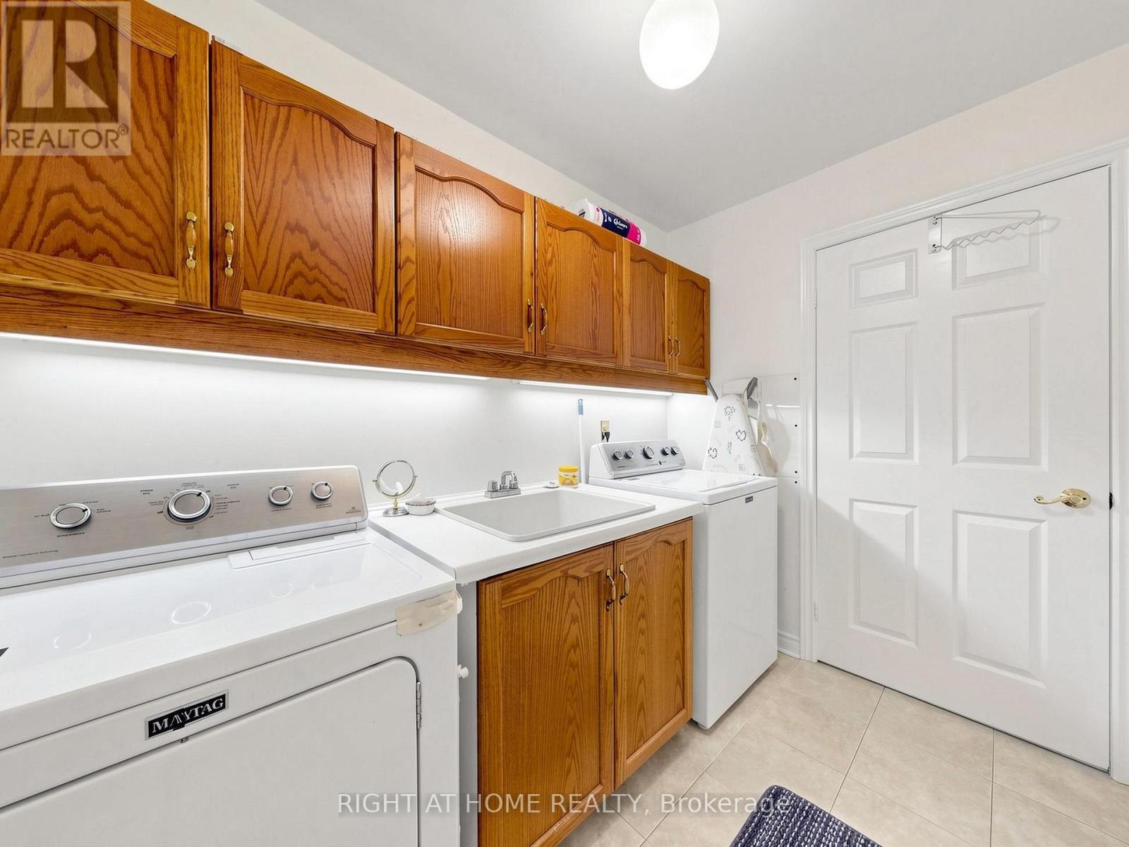 75 Quaker Village Drive, Uxbridge, Ontario  L9P 1A3 - Photo 18 - N13200146