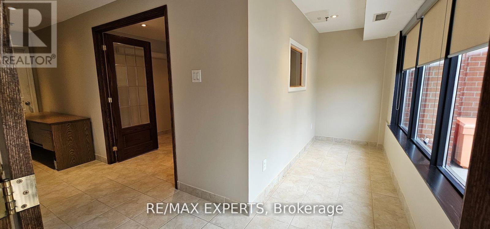 13 Main Fl Front - 250 Regina Road, Vaughan, Ontario  L4L 8N2 - Photo 3 - N13200196