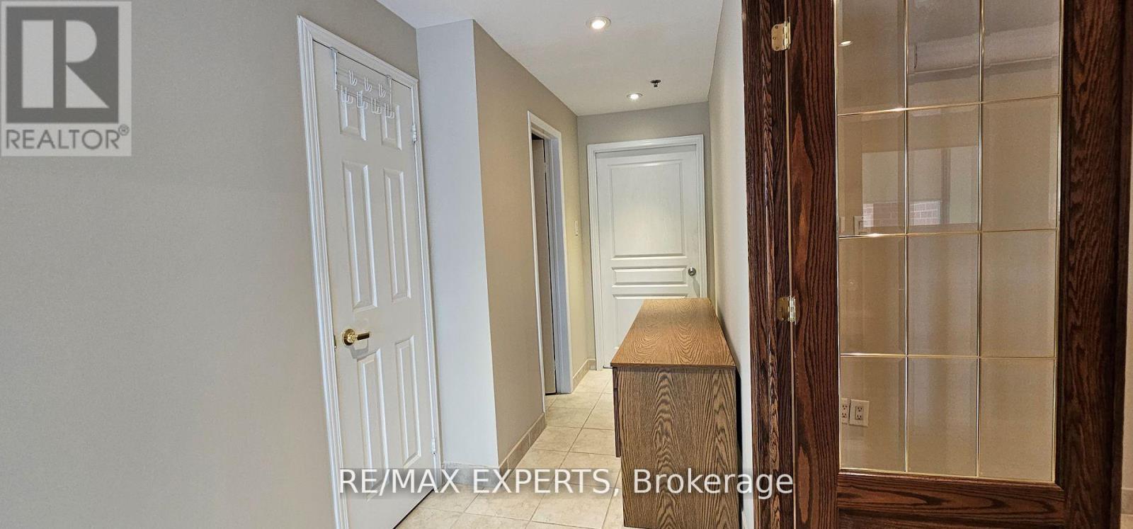 13 Main Fl Front - 250 Regina Road, Vaughan, Ontario  L4L 8N2 - Photo 6 - N13200196