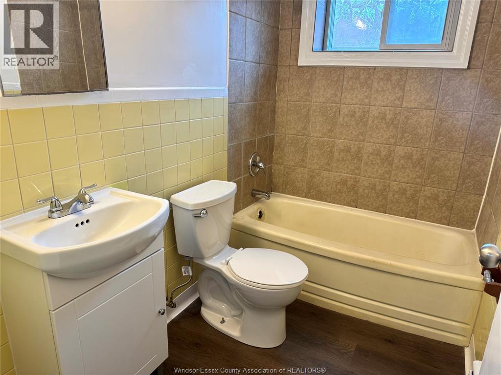 2035 University Avenue West Unit# 102, Windsor, Ontario N9B 1E1 - Photo 12 - 26012370