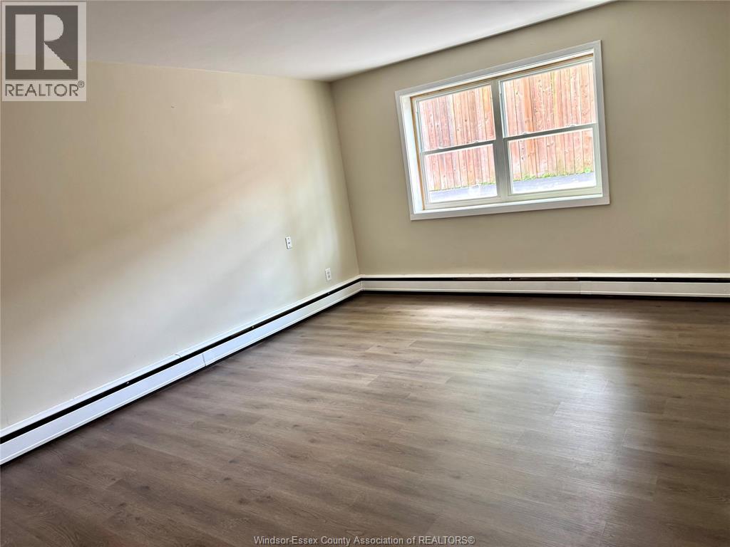2035 University Avenue West Unit# 102, Windsor, Ontario N9B 1E1 - Photo 4 - 26012370