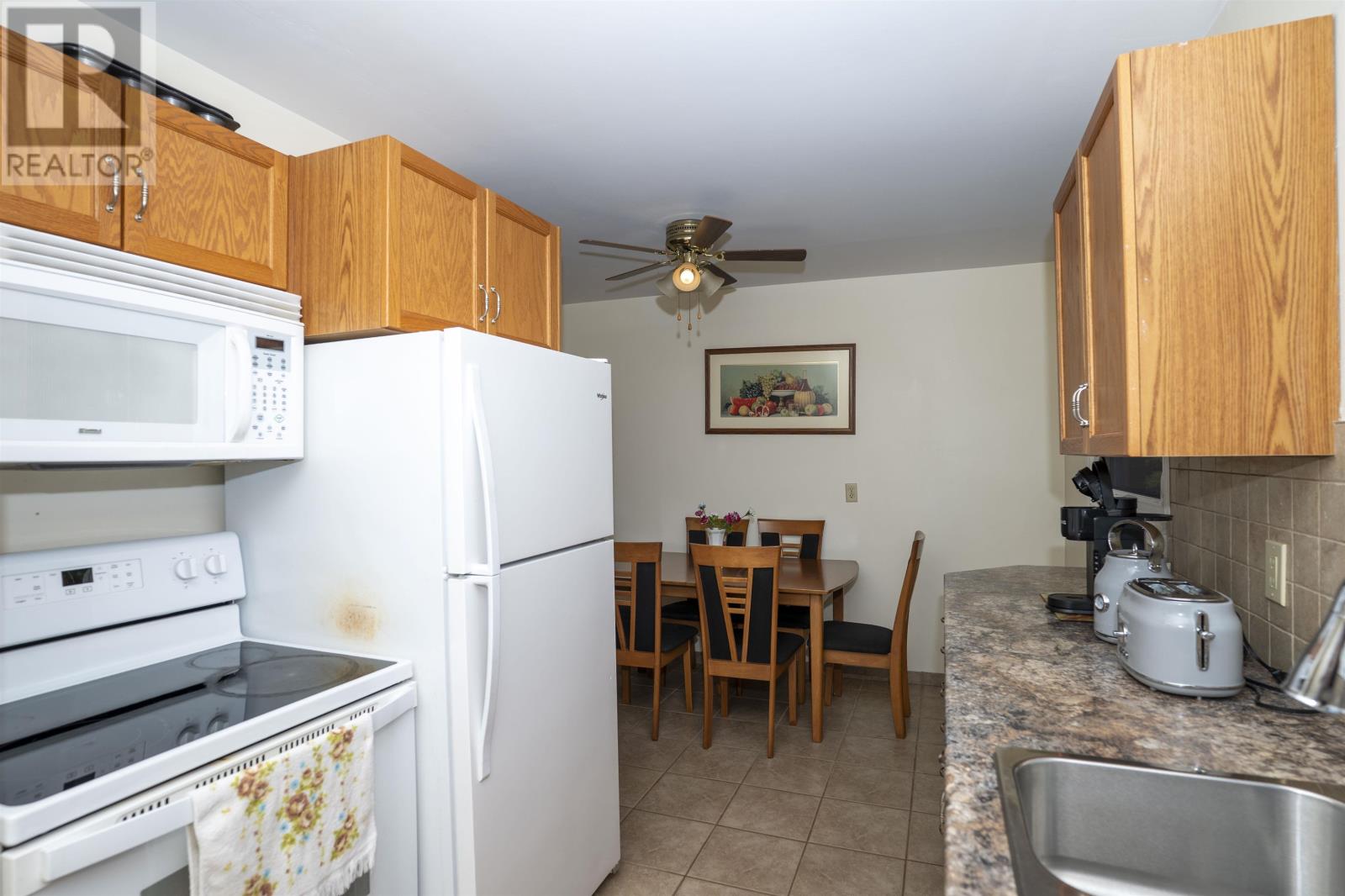 232 Kensington Dr, Thunder Bay, Ontario  P7C 2A8 - Photo 11 - TB2601228