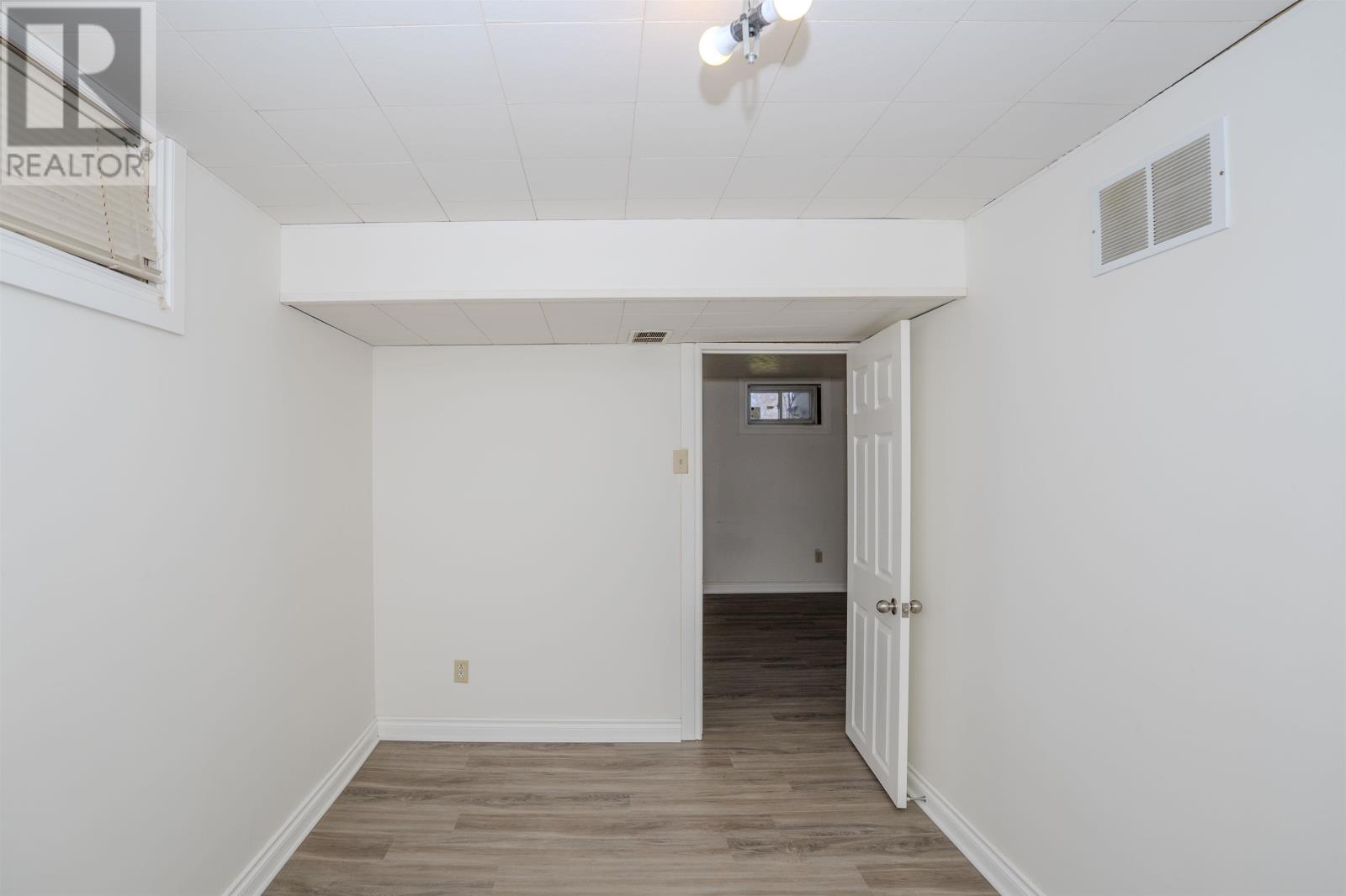 232 Kensington Dr, Thunder Bay, Ontario  P7C 2A8 - Photo 29 - TB2601228