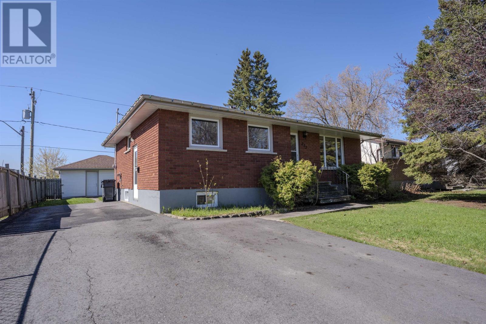 232 Kensington Dr, Thunder Bay, Ontario  P7C 2A8 - Photo 35 - TB2601228