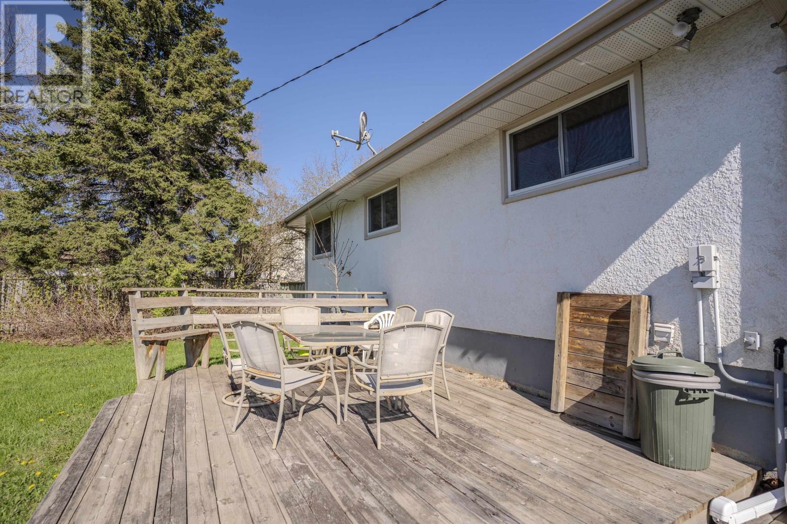 232 Kensington Dr, Thunder Bay, Ontario  P7C 2A8 - Photo 37 - TB2601228