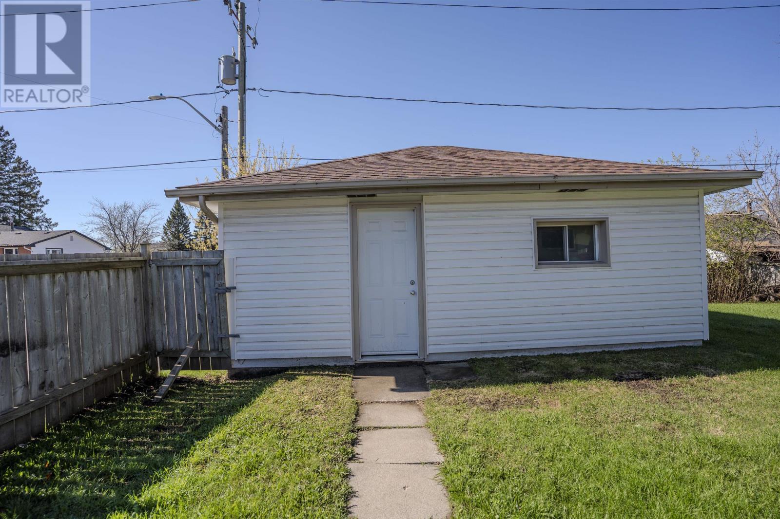 232 Kensington Dr, Thunder Bay, Ontario  P7C 2A8 - Photo 38 - TB2601228